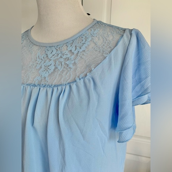 Suzanne Betro Lace Yoke Double Ruffle Sleeve Tunic Too - Picture 4 of 14